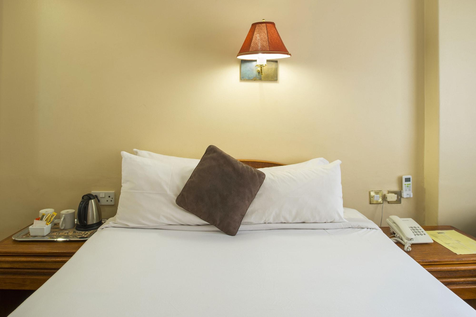 New Ambassador Hotel Harare Exteriér fotografie