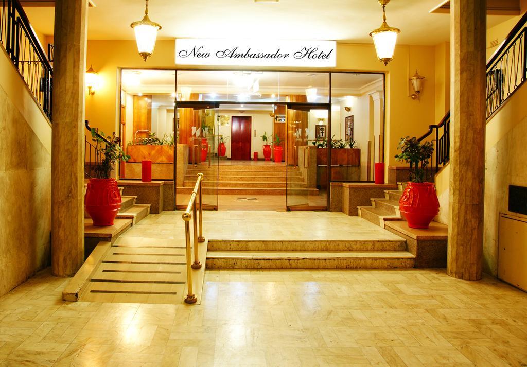 New Ambassador Hotel Harare Exteriér fotografie